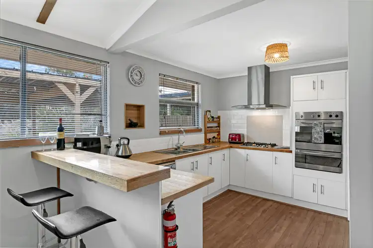 170 Wheatsheaf Road, Morphett Vale SA 5162