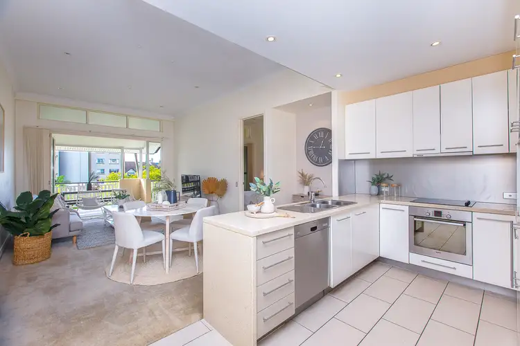 Main view of Homely apartment listing, 10/88 Lockerbie Street, Kangaroo Point QLD 4169