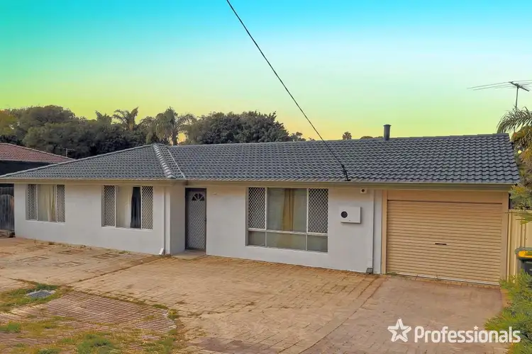65 Koondoola Ave, Koondoola WA 6064