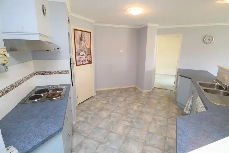Second view of Homely house listing, 8 Sunwest Court, Plainland QLD 4341