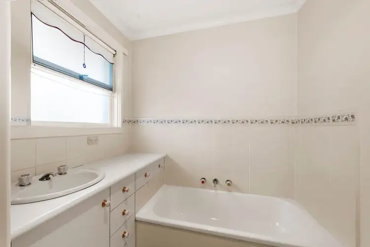 Fifth view of Homely house listing, 6/10 Wildwood Grove, Ringwood VIC 3134