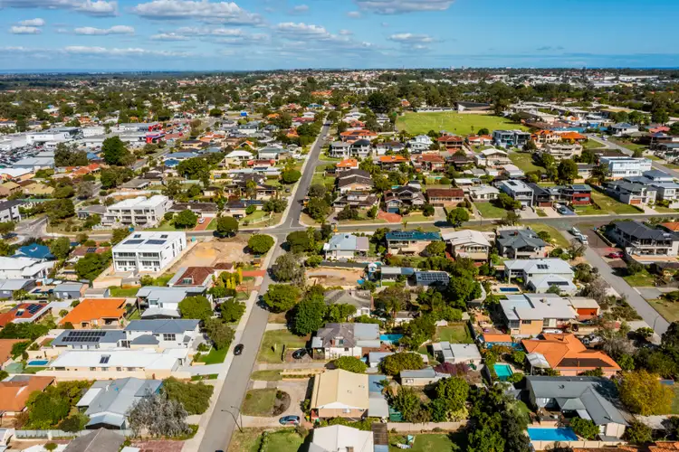 Seventh view of Homely house listing, 17 Joiner Street, Melville WA 6156