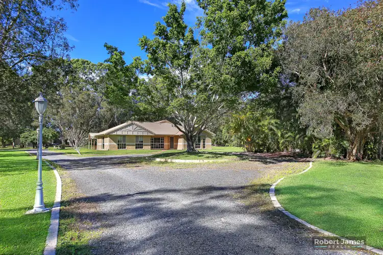32 Green Gate Road, Cooroibah QLD 4565