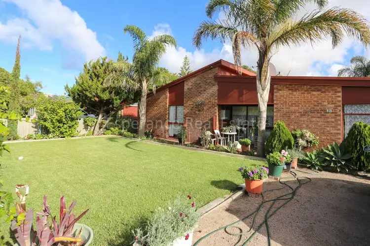 21 Burton Road, Castletown WA 6450