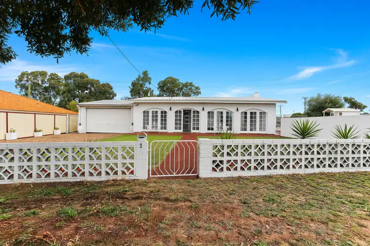 1 Selwyn Place, East Bunbury WA 6230