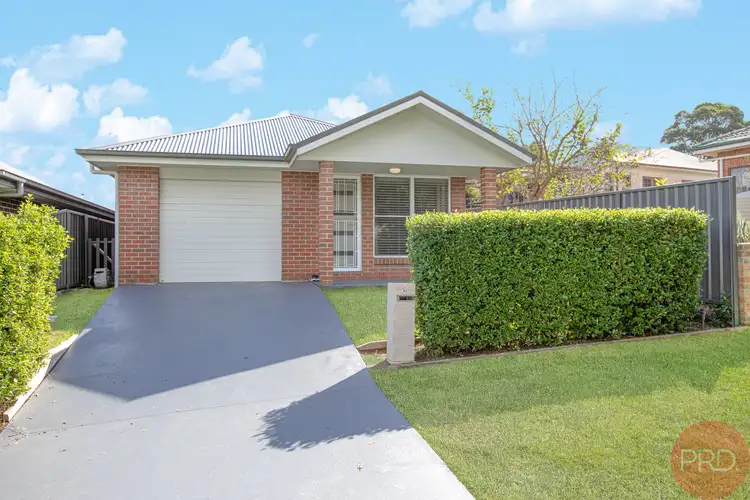 Main view of Homely house listing, 1/4 Sparsholt Street, Tenambit NSW 2323