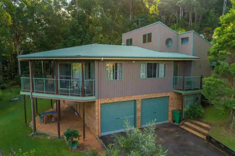 5 Knowles Place, Glass House Mountains QLD 4518