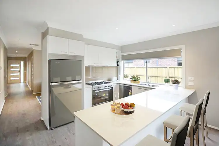 Second view of Homely house listing, 29 Naomi Street, Pakenham VIC 3810