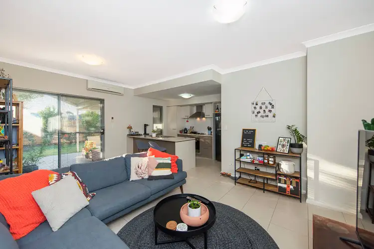 4 Atlantic Bend, Bassendean WA 6054