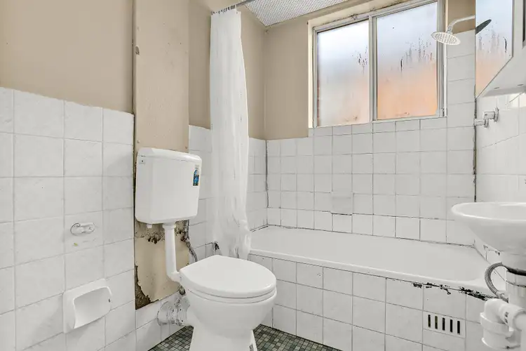Fifth view of Homely unit listing, 5/18 Wigram Street, Harris Park NSW 2150