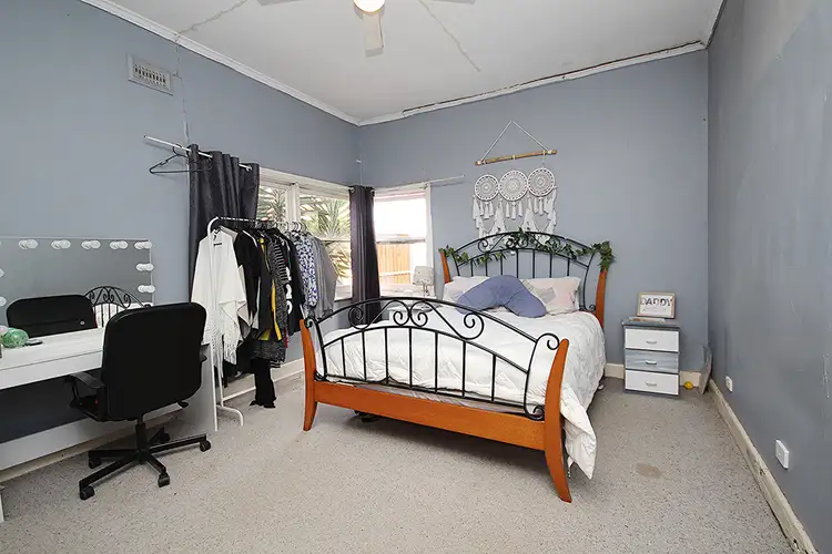 Sixth view of Homely house listing, 1 John Street, Horsham VIC 3400