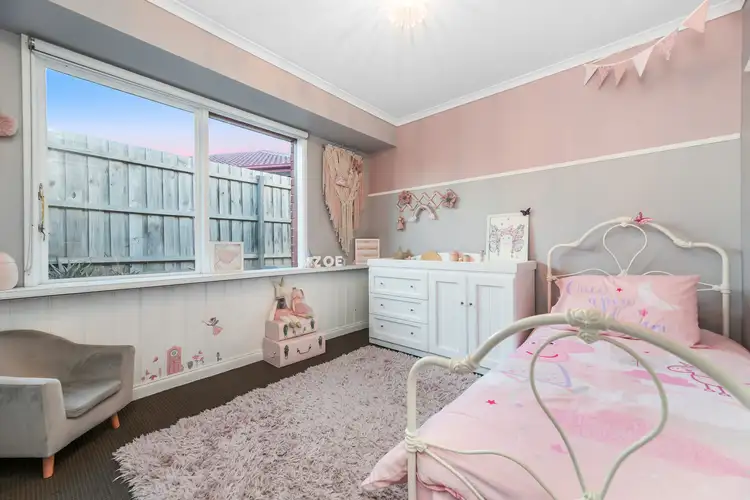 Sixth view of Homely house listing, 5 Pioneer Place, Hampton Park VIC 3976
