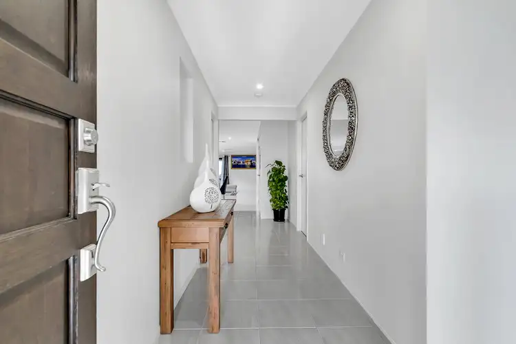 Fourth view of Homely house listing, 20 Doyle Court, Truganina VIC 3029