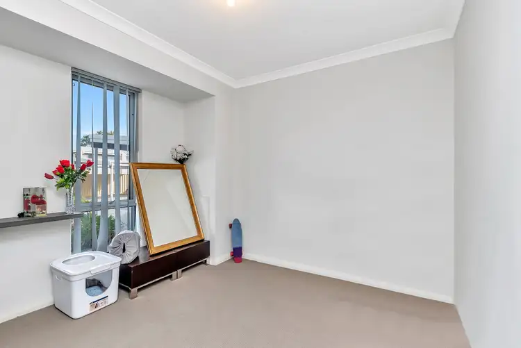 Fifth view of Homely unit listing, 18/19 Eacott Street, Mandurah WA 6210