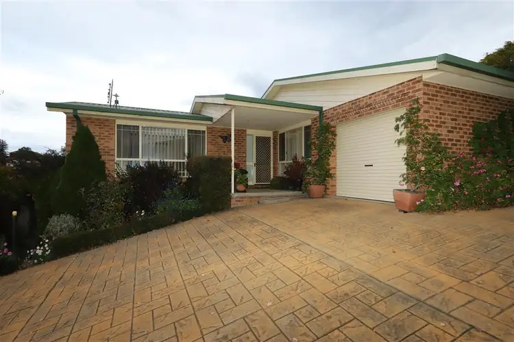 3/7 Kirk Avenue, Tumut NSW 2720