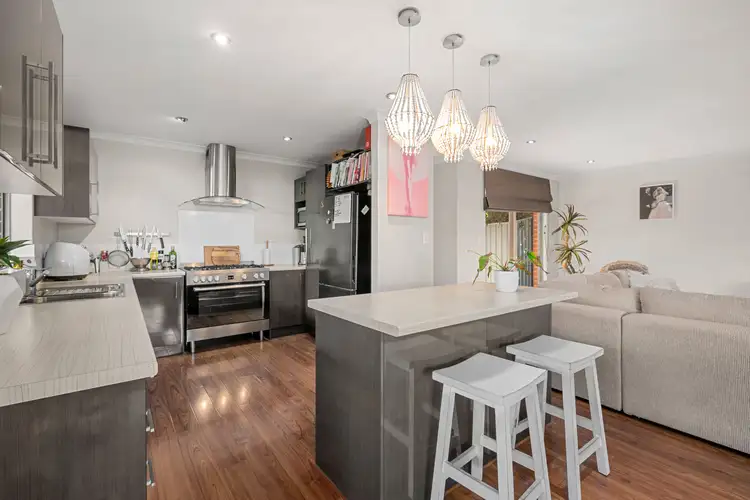 28 French Road, Melville WA 6156