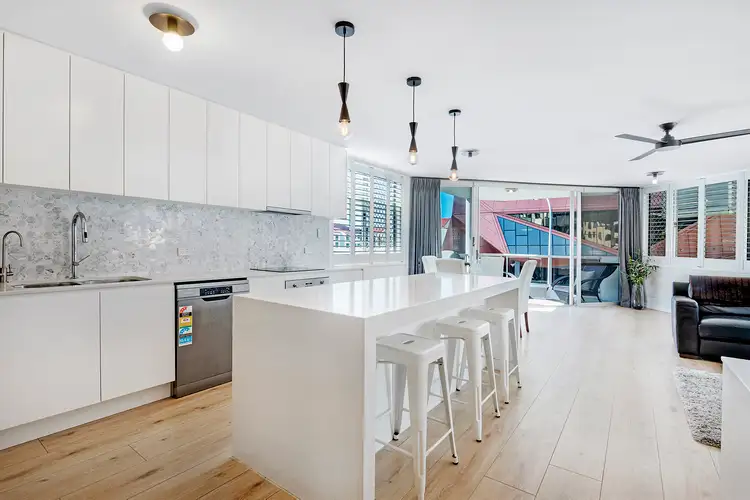 7/33 Old Burleigh Road, Surfers Paradise QLD 4217