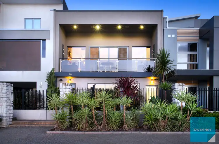 5 Caravel Lane, Caroline Springs VIC 3023