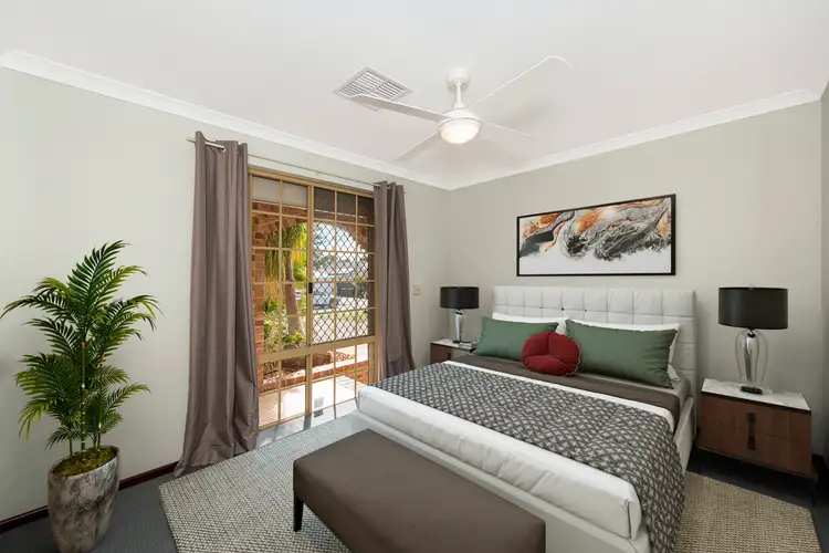 Fifth view of Homely house listing, 2/1 Freeland Way, Eden Hill WA 6054