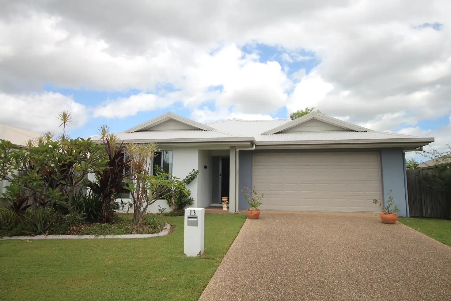 Main view of Homely house listing, 13 Ellenor Street, Mount Low QLD 4818