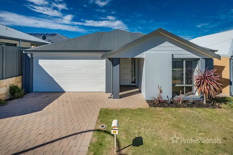 16 Persian Street, Eglinton WA 6034
