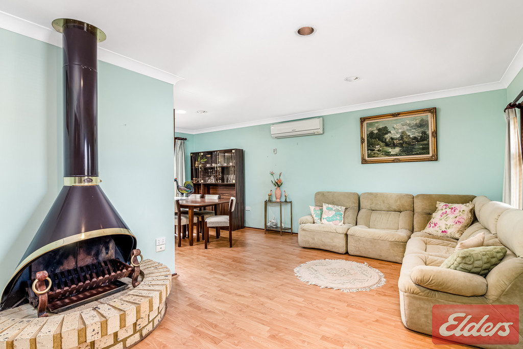 Second view of Homely house listing, 4 Shadwell Crescent, Kings Langley NSW 2147