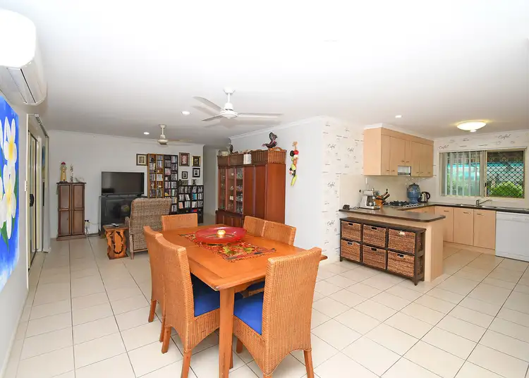 Seventh view of Homely house listing, 98 WATTLE STREET, Point Vernon QLD 4655