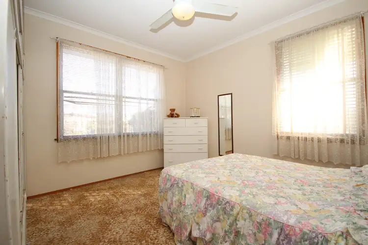 Fifth view of Homely house listing, 24 Winifred Street, Horsham VIC 3400