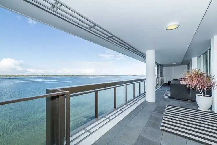 26702 Ephraim Island, Paradise Point QLD 4216