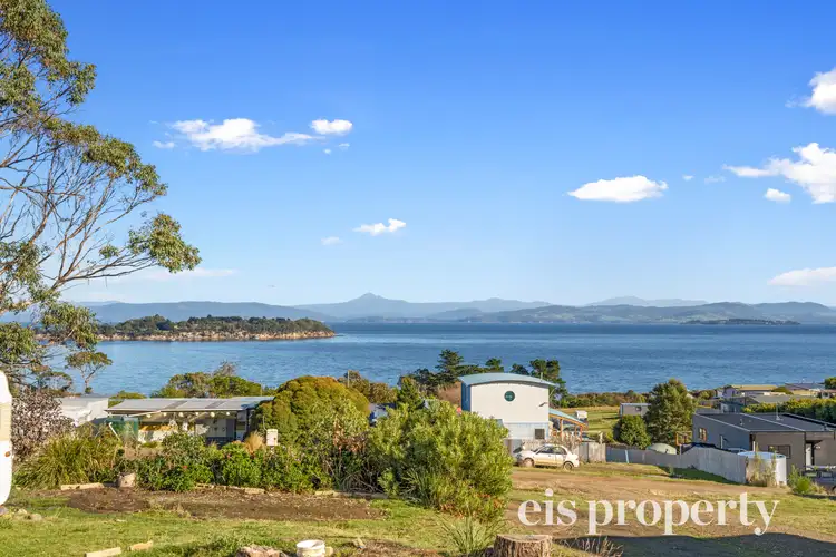 16 Stuart Street, Alonnah TAS 7150
