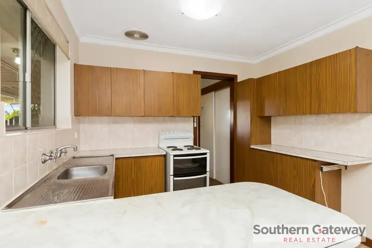 Seventh view of Homely house listing, 28 Hefron Way, Parmelia WA 6167