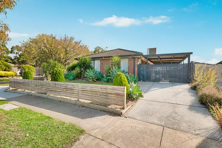 Second view of Homely house listing, 7 Josephine Avenue, Cranbourne North VIC 3977
