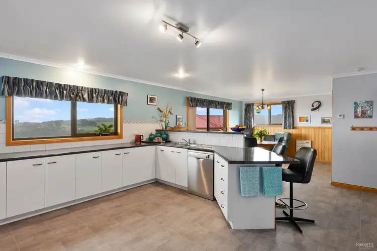 Fifth view of Homely house listing, 2 Maple Court, Ulverstone TAS 7315