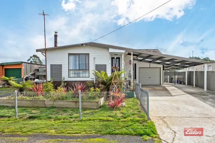 3 Austral Street, Zeehan TAS 7469