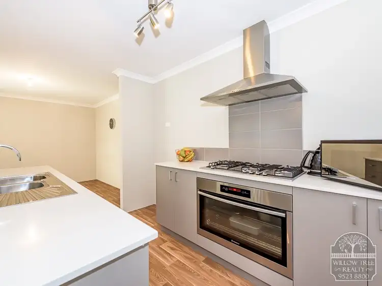 Sixth view of Homely house listing, 8 Jennings Way, Baldivis WA 6171