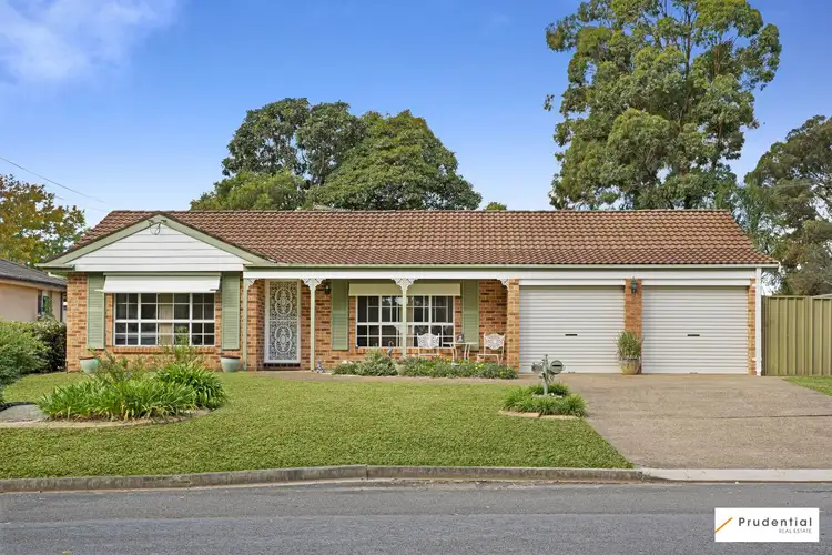 8 Davis Place, Thirlmere NSW 2572