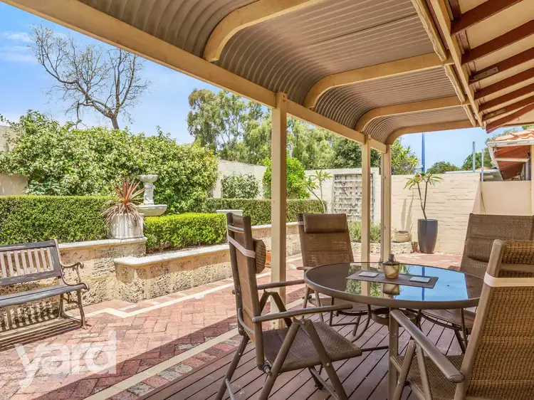 17 Alexandra Road, East Fremantle WA 6158