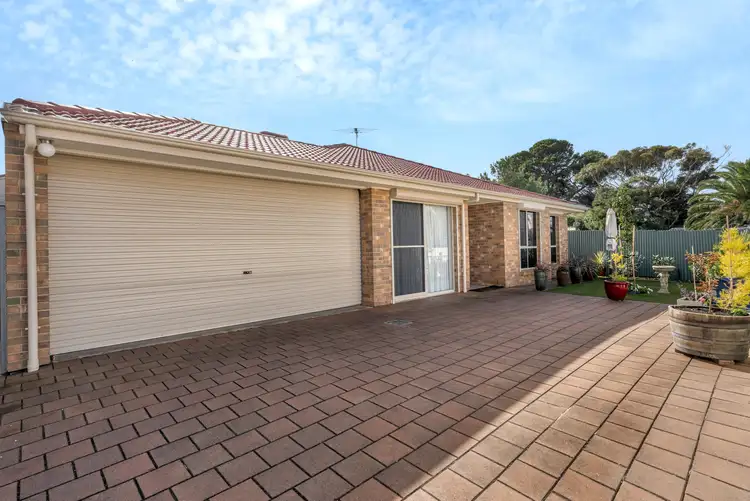 1 Maturin Avenue, Christies Beach SA 5165