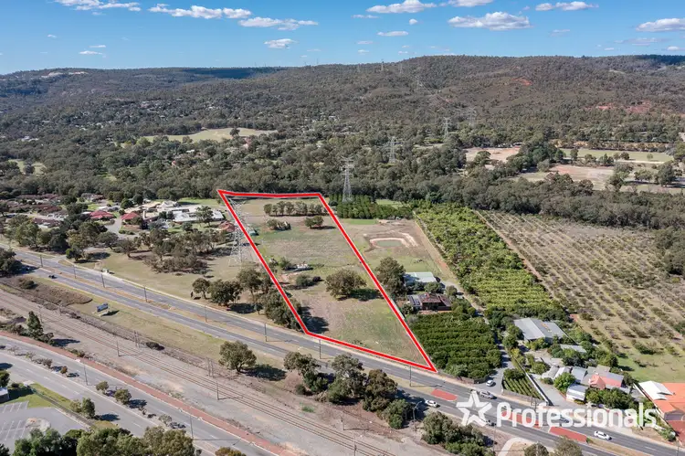 2576 Albany Highway, Kelmscott WA 6111