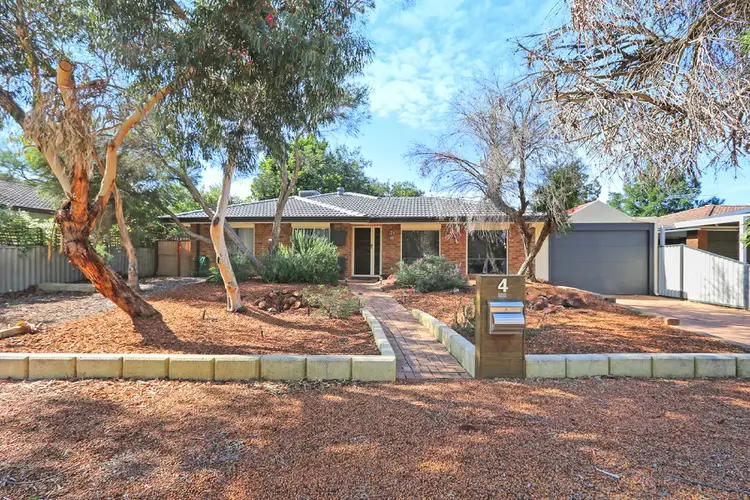 4 Clifton Street, Kelmscott WA 6111