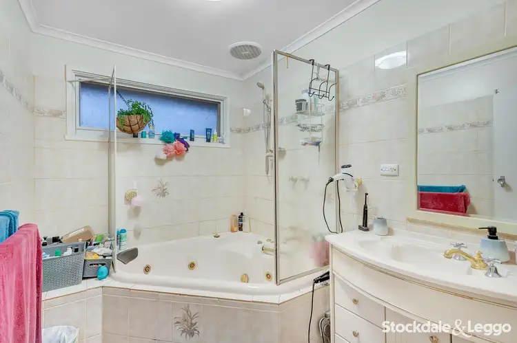 Sixth view of Homely house listing, 4 Applegum Crescent, Ferntree Gully VIC 3156