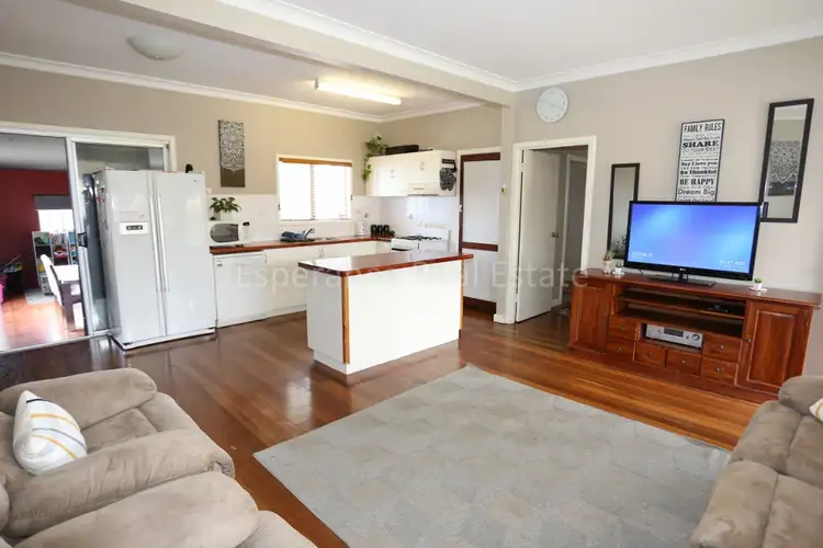 Seventh view of Homely house listing, 118 Burton Road, Castletown WA 6450