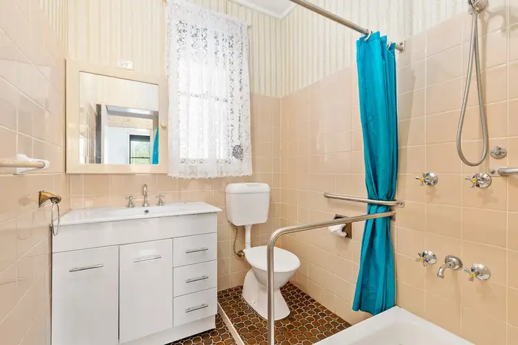 Sixth view of Homely house listing, 27 Jean Street, Seven Hills NSW 2147