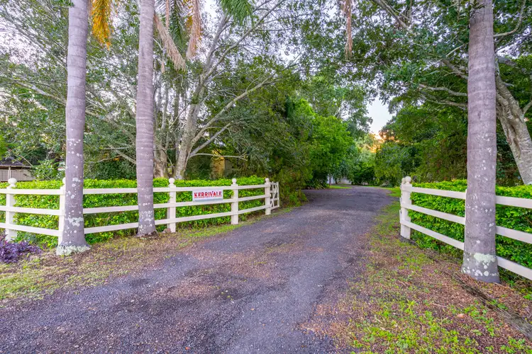 232 Larkhill Boundary Road, Glamorgan Vale QLD 4306