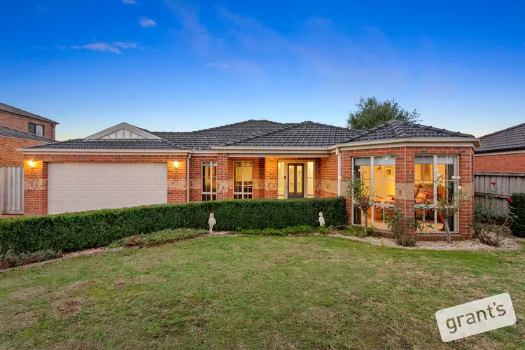 48 Armitage Drive, Narre Warren South VIC 3805