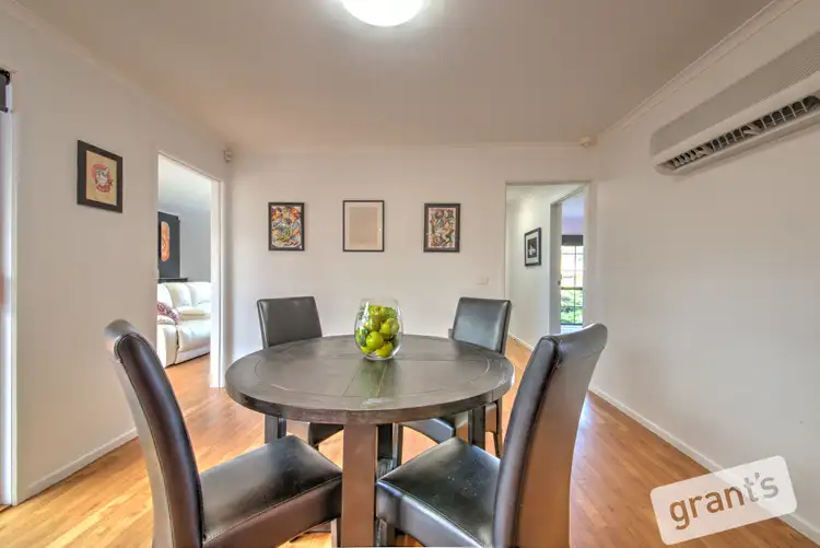 Sixth view of Homely house listing, 2 Bowen Court, Berwick VIC 3806