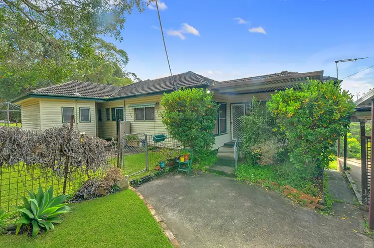 Second view of Homely house listing, 123 Dartford Road, Thornleigh NSW 2120