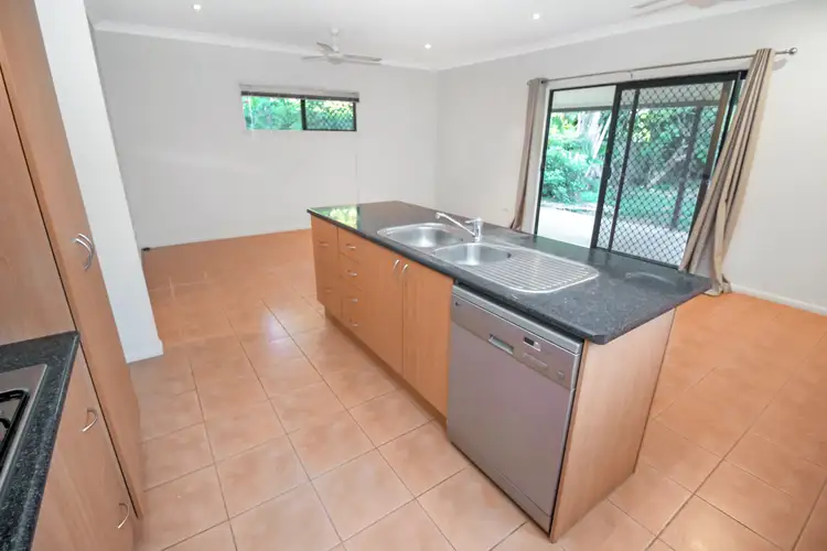 6A Norman Street, West End QLD 4810