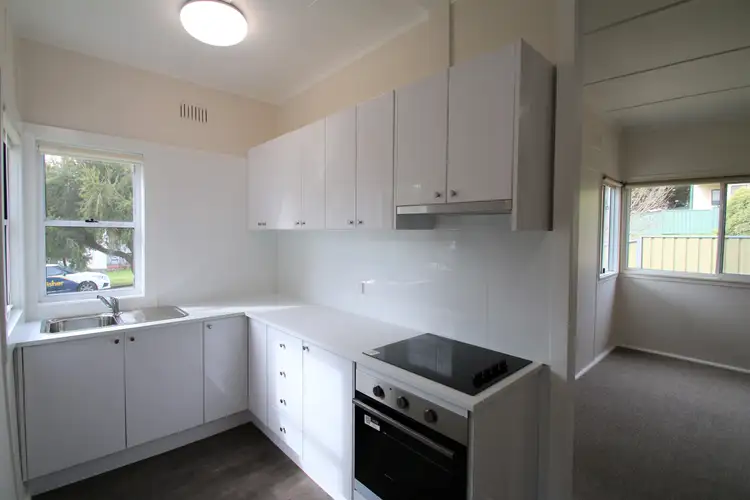 18 Moresby Street, Orange NSW 2800