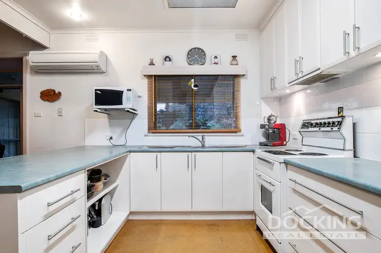 Sixth view of Homely house listing, 8 Kingsclere Street, Vermont VIC 3133